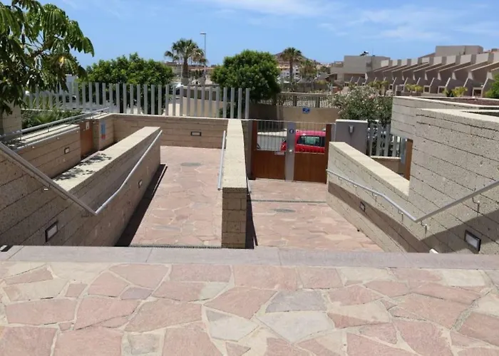 Luxury Beachfront Penthouse *