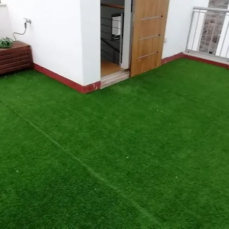Luxury Beachfront Penthouse * אל מדאנו