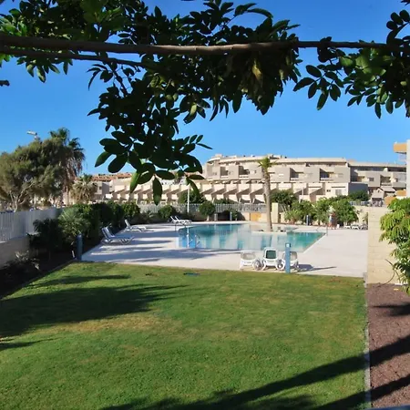 Luxury Beachfront Penthouse Appartamento *