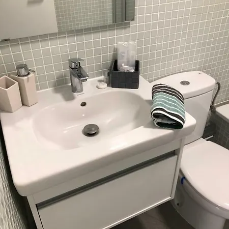Luxury Beachfront Penthouse * אל מדאנו