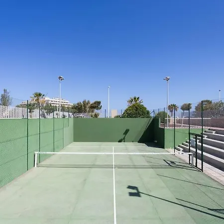 Luxury Beachfront Penthouse Lejlighed