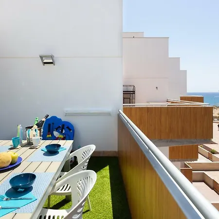 Luxury Beachfront Penthouse Apartamento