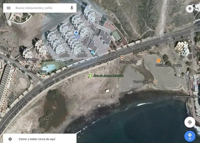 Luxury Beachfront Penthouse Apartmán